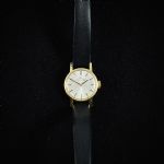 581074 Wrist-watch